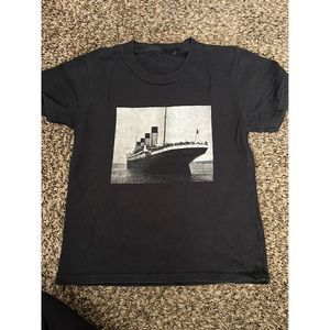 Boys titanic t shirt